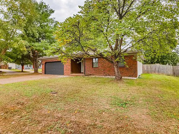 2nd image of 2730 Shady Hollow Trl