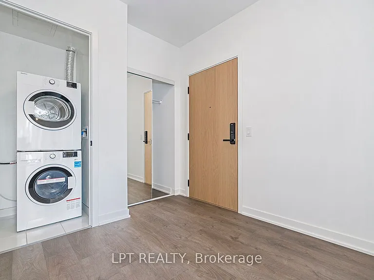5 Defries St #1201 — Photo 3