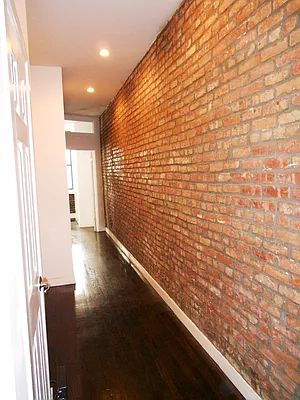 Rented by Charles Coutinho LLC | media 26