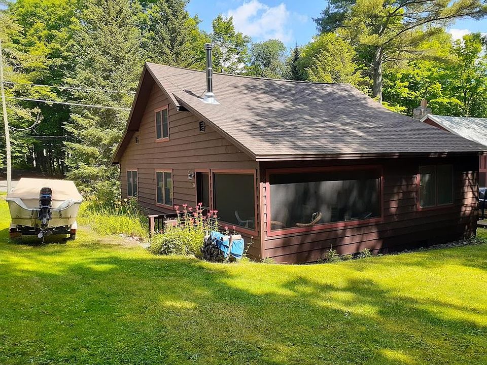 36 Woodland Ln, Saranac Lake, NY 12983 Zillow