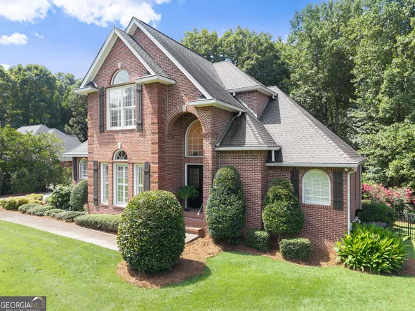3869 Alexandria Dr, Gainesville, GA 30506