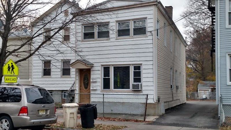 2nd image of 136 Glenwood Ave