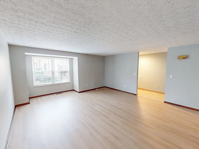 5123 Delancey St — Photo 7
