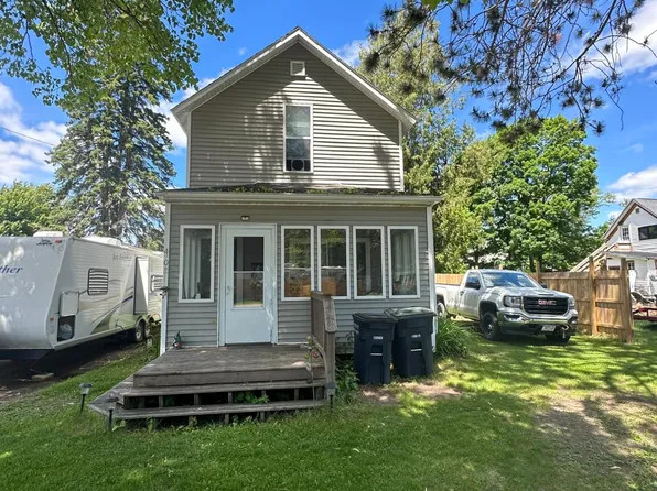 402 W Washington St, Crandon, WI 54520