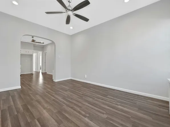 2506 West Street image 3 of 10