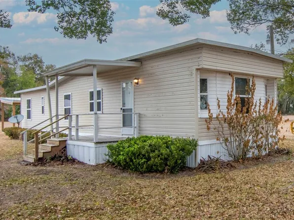 38147 Huff Dr, Zephyrhills, FL 33542