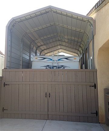 4th image of 23753 Wisteria Pl