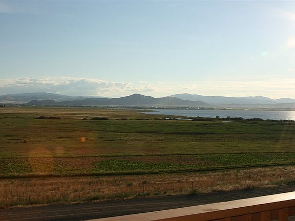 4th image of 5087 Fox Trot Dr
