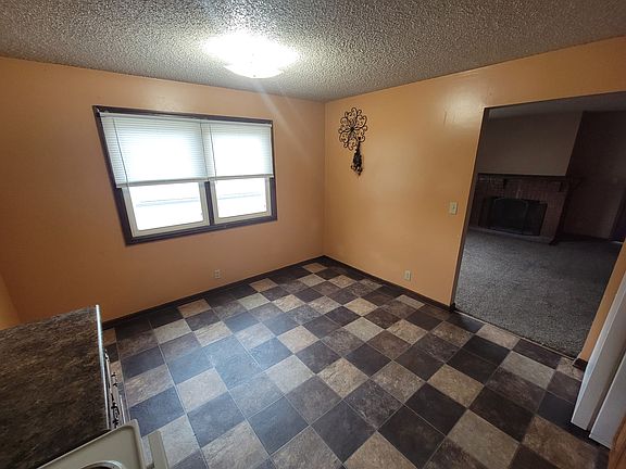 5th image of 1133 B St #4