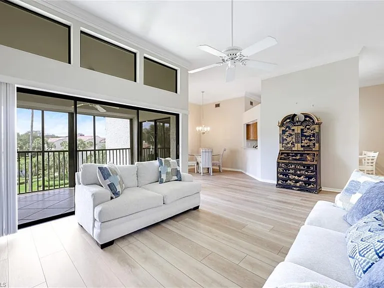 6525 Valen Way #D-302 — Photo 8
