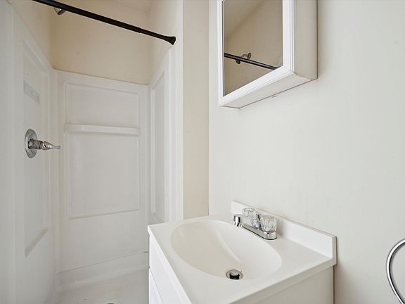 2nd image of 1712 Cecil B Moore Ave #3F