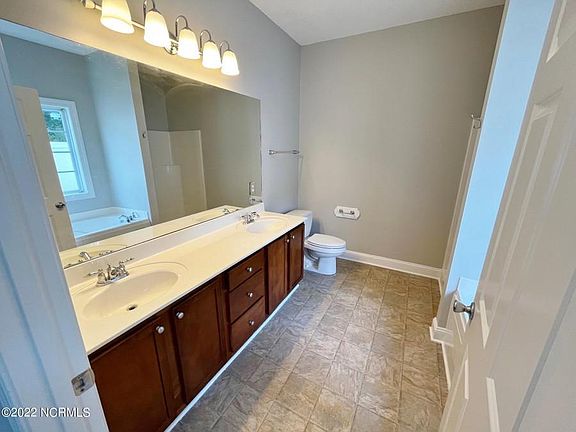 2nd image of 4115 E Dudleys Grant Dr