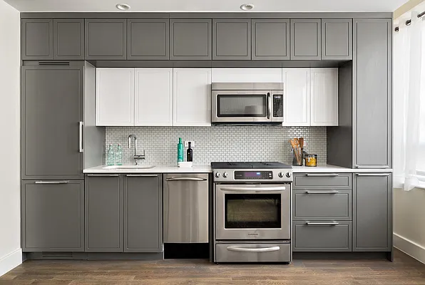 Rented by Bold New York | media 45