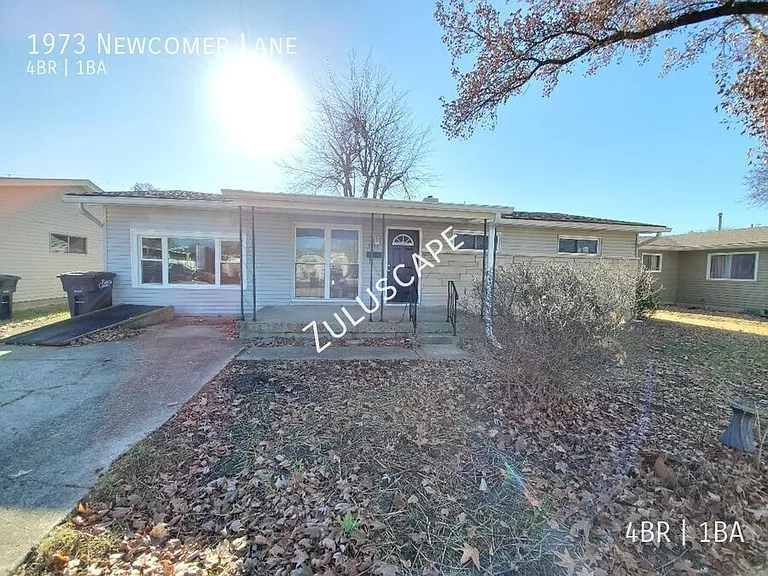 1973 Newcomer Ln — Photo 1