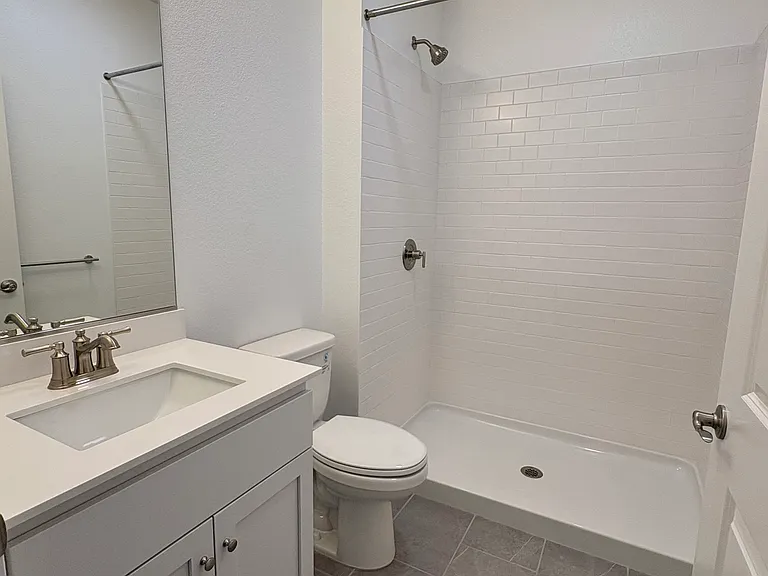 15904 Bandon Ln — Photo 23