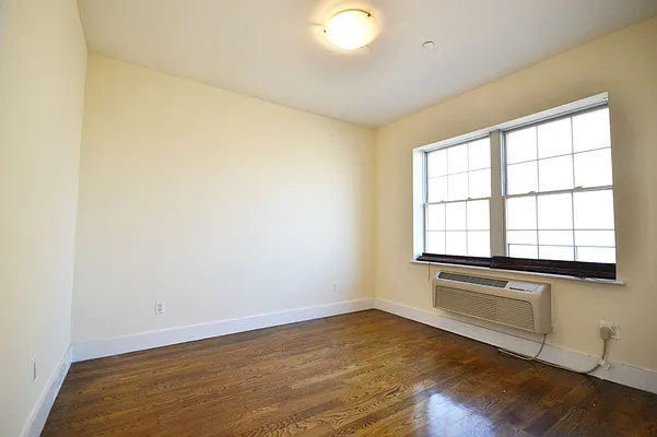 Rented by Bold New York | media 45