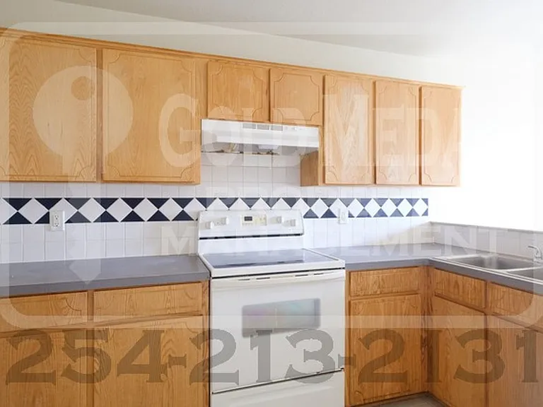 3402 Hereford Ln — Photo 11