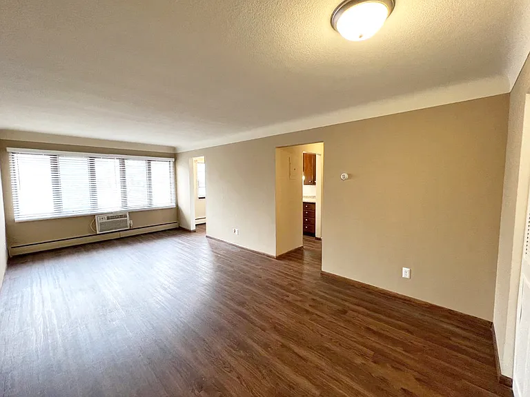 Priscilla Standish Apartments — Photo 30