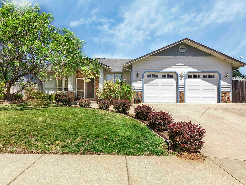 1st image of 317 Gamay Dr