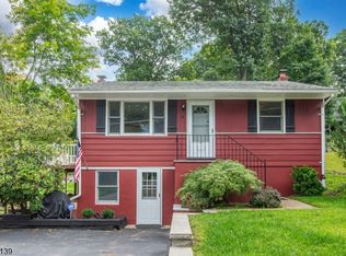 66 E Shore Rd, Lake Hopatcong, NJ 07849