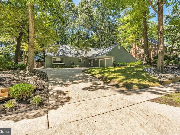 114 Partree Rd, Cherry Hill, NJ 08003