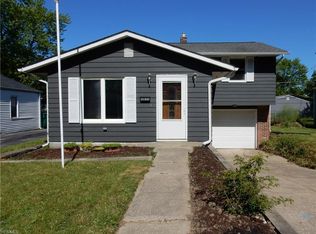 5035 Belle Meadow Rd, Mentor, OH 44060
