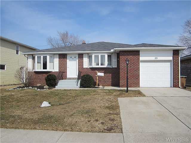 1st image of 25 Creekview Dr