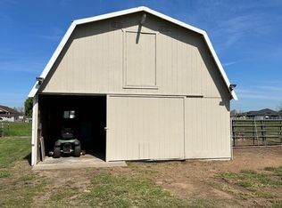 11375 Alta Mesa Rd, Wilton, CA 95693