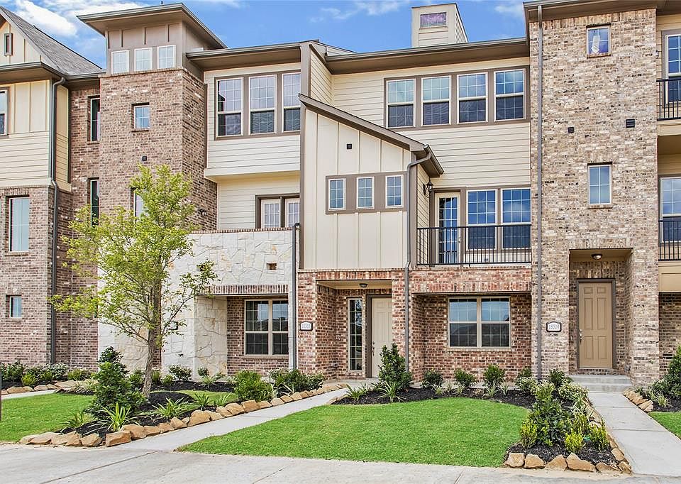 1st image of 18307 Crystal Knoll Dr