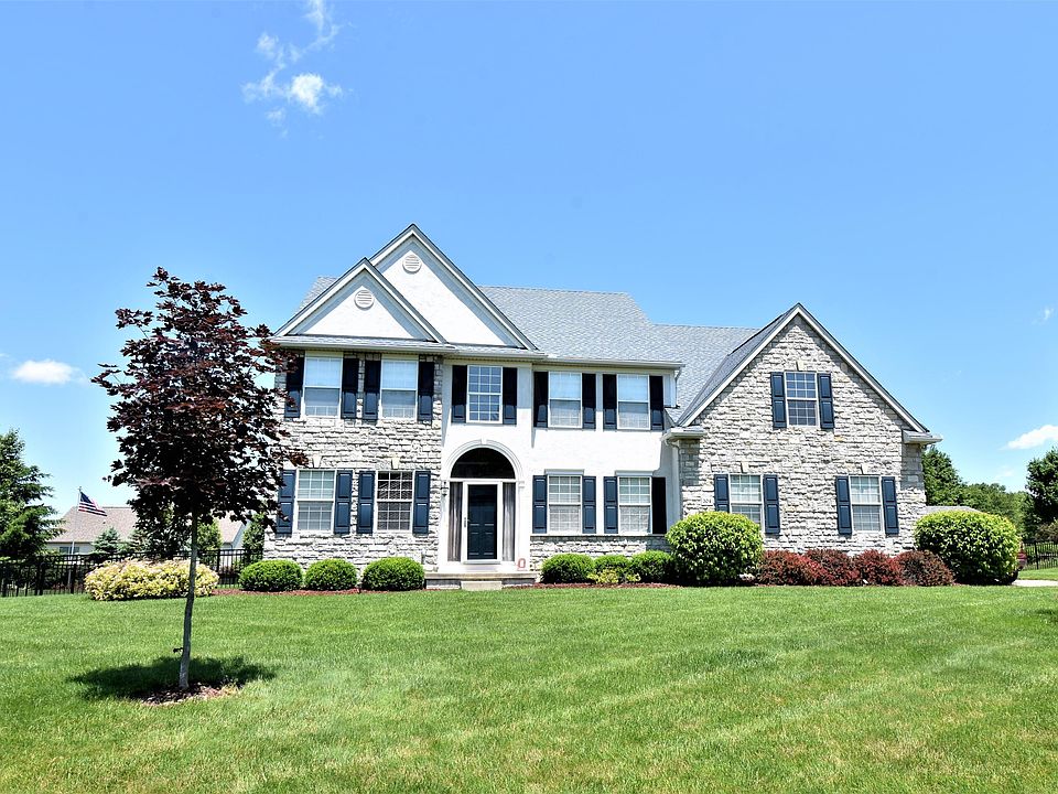 2nd image of 304 Brittany Ct
