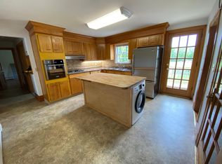 463 Massasoit Rd #2, Worcester, MA 01604