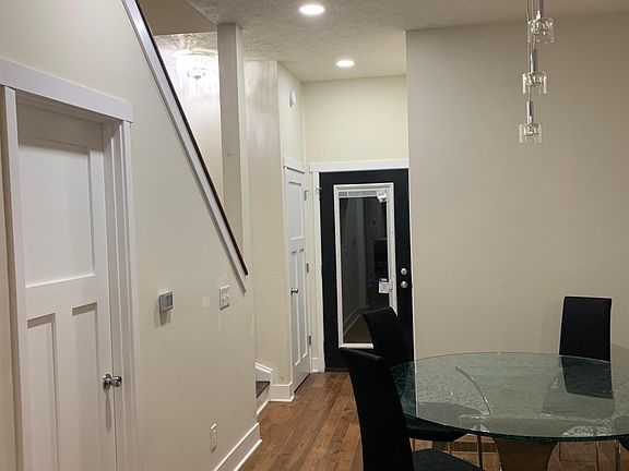 2nd image of 317 Dorman St #317