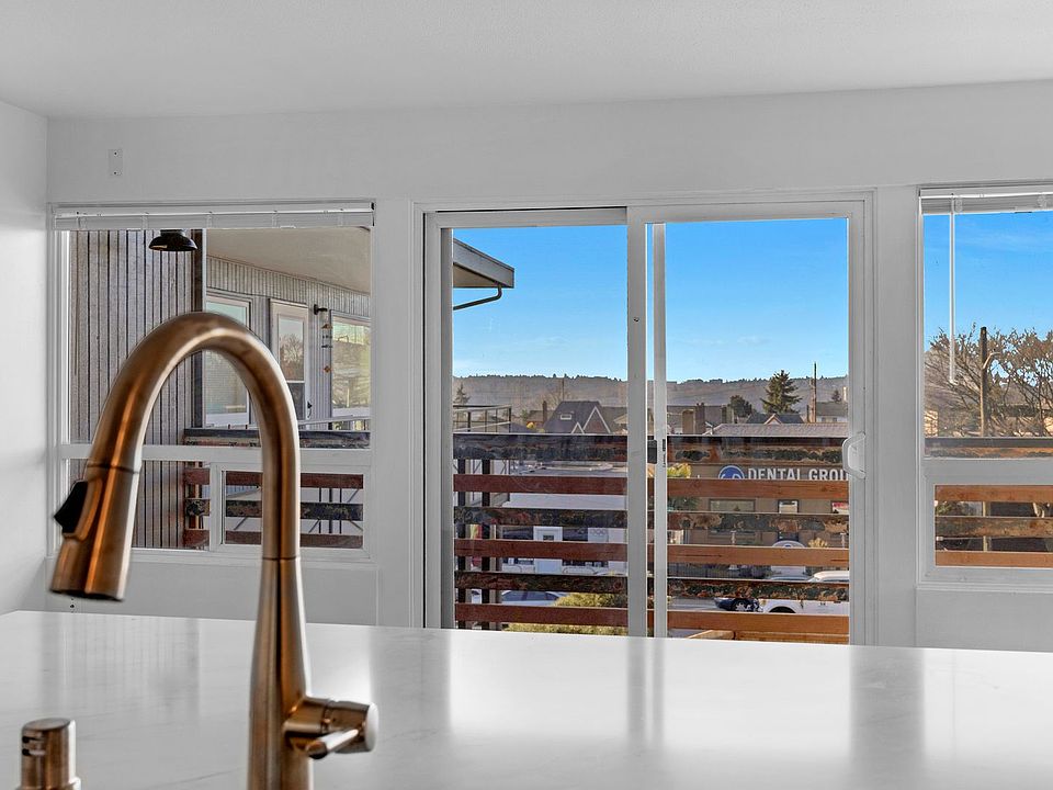 1st image of 4336 15th Ave S APT 11