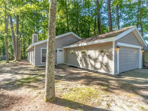 1713 Dancers Ct, Virginia Beach, VA 23464