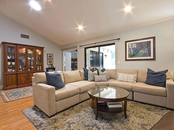 2nd image of 6110 Gitana Ave