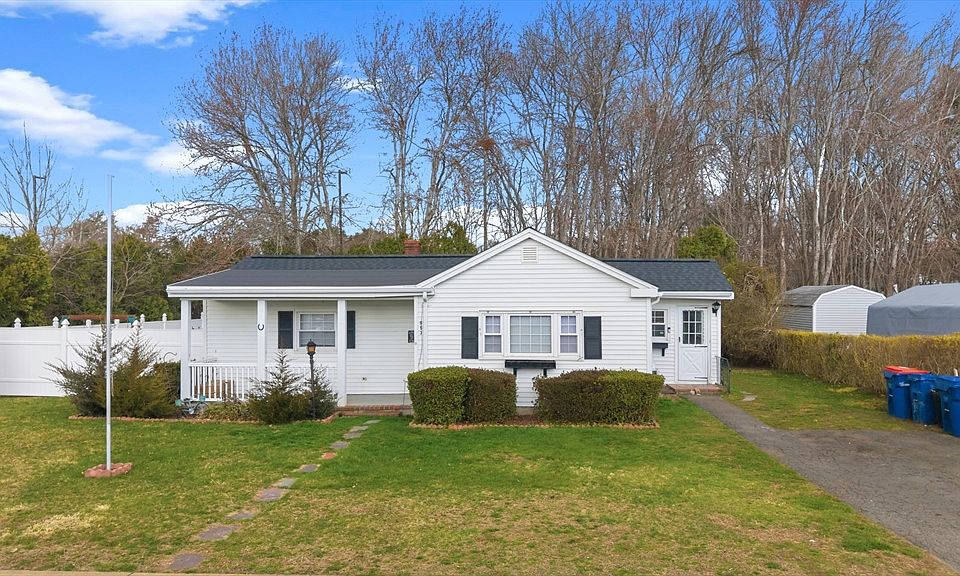 1st image of 953 Phillips Rd