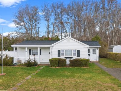 953 Phillips Rd, New Bedford, MA, 02745