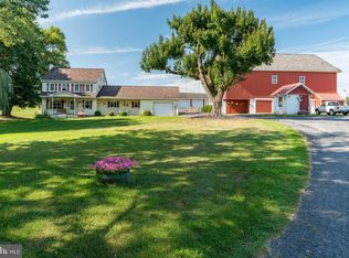 465 N Colebrook Rd, Manheim, PA 17545