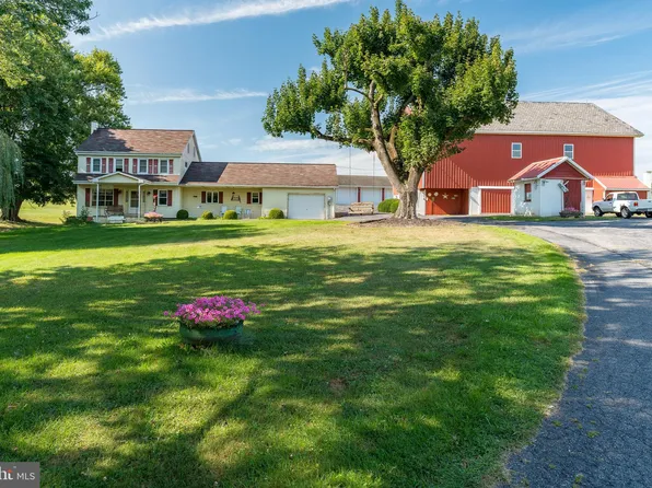 465 N Colebrook Rd, Manheim, PA 17545