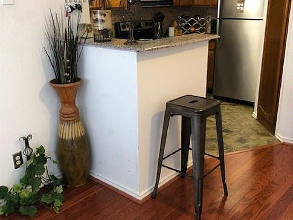 2nd image of 3109 Sondra Dr APT 206