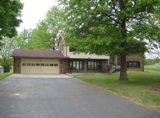 2093 Slick Rock Rd, Glasgow, KY 42141