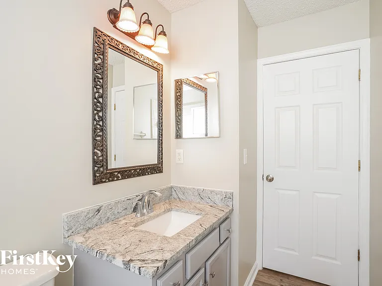 2388 Sophie Pl — Photo 14