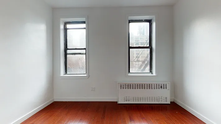 Rented by Bond New York | media 21