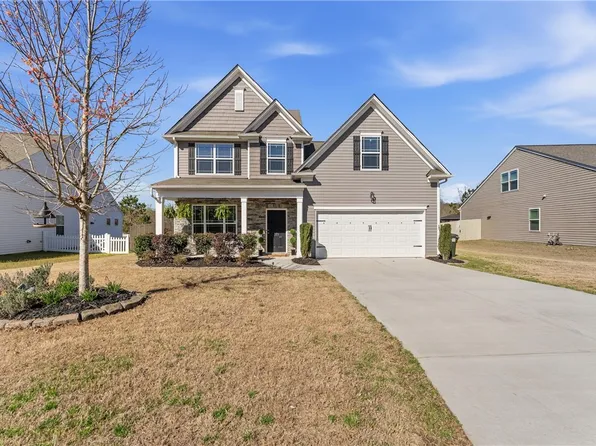 171 Caledonia Dr, Easley, SC 29642