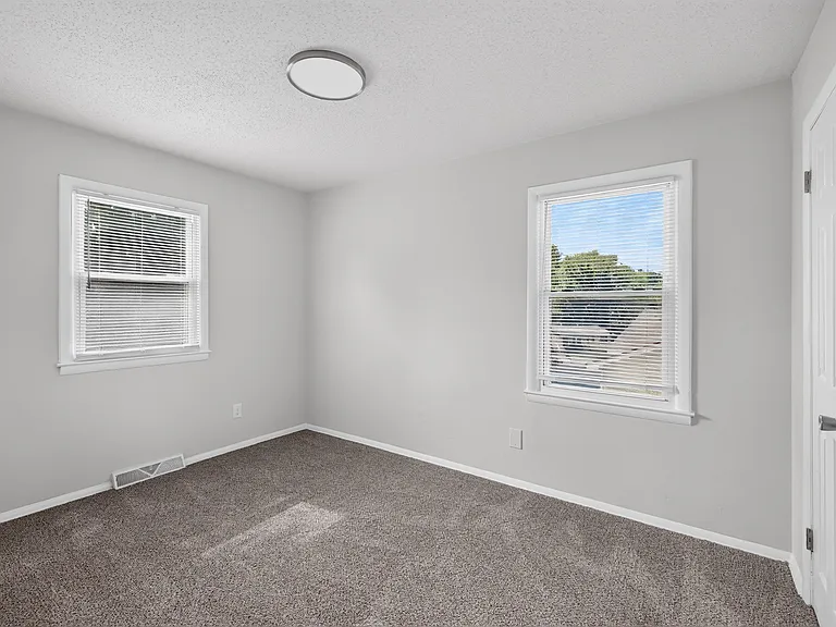 5001 Springview Rd — Photo 16
