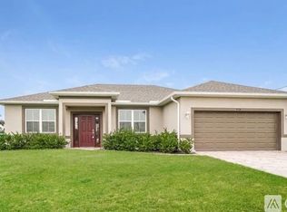 423 NE 25th St, Cape Coral, FL 33909