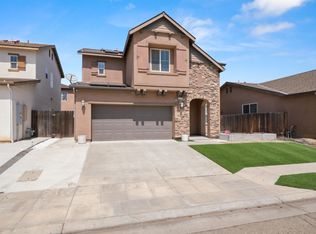 7376 E Robinson Ave, Fresno, CA