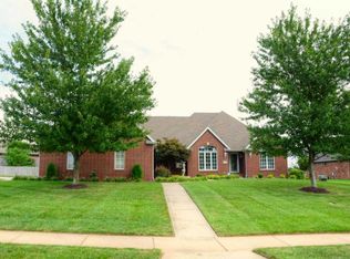 1104 E Lakewood St, Springfield, MO 65810
