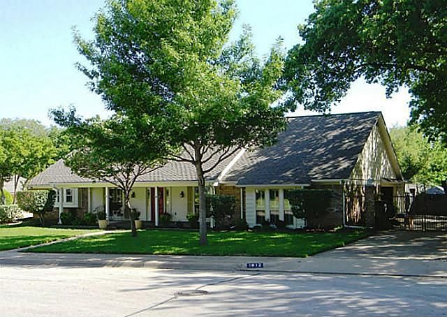 1st image of 1812 Wimbleton Dr