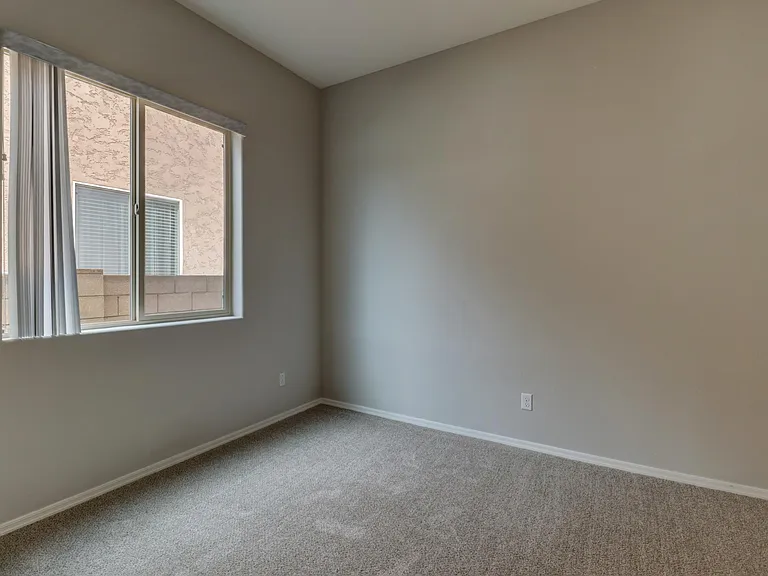 Guest bedroom 2